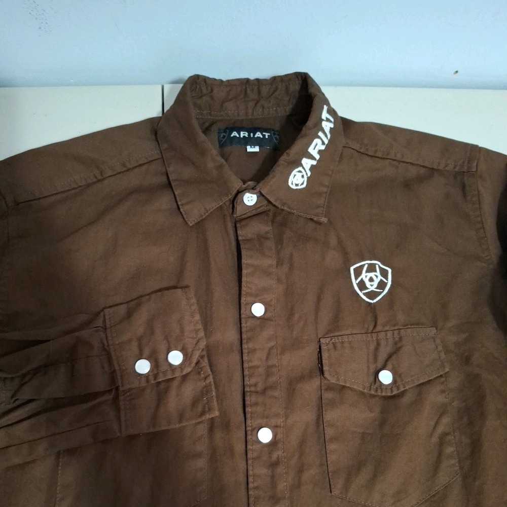 Ariat Men's Brown Solid Long Sleeve Button-Front Shirt Medium